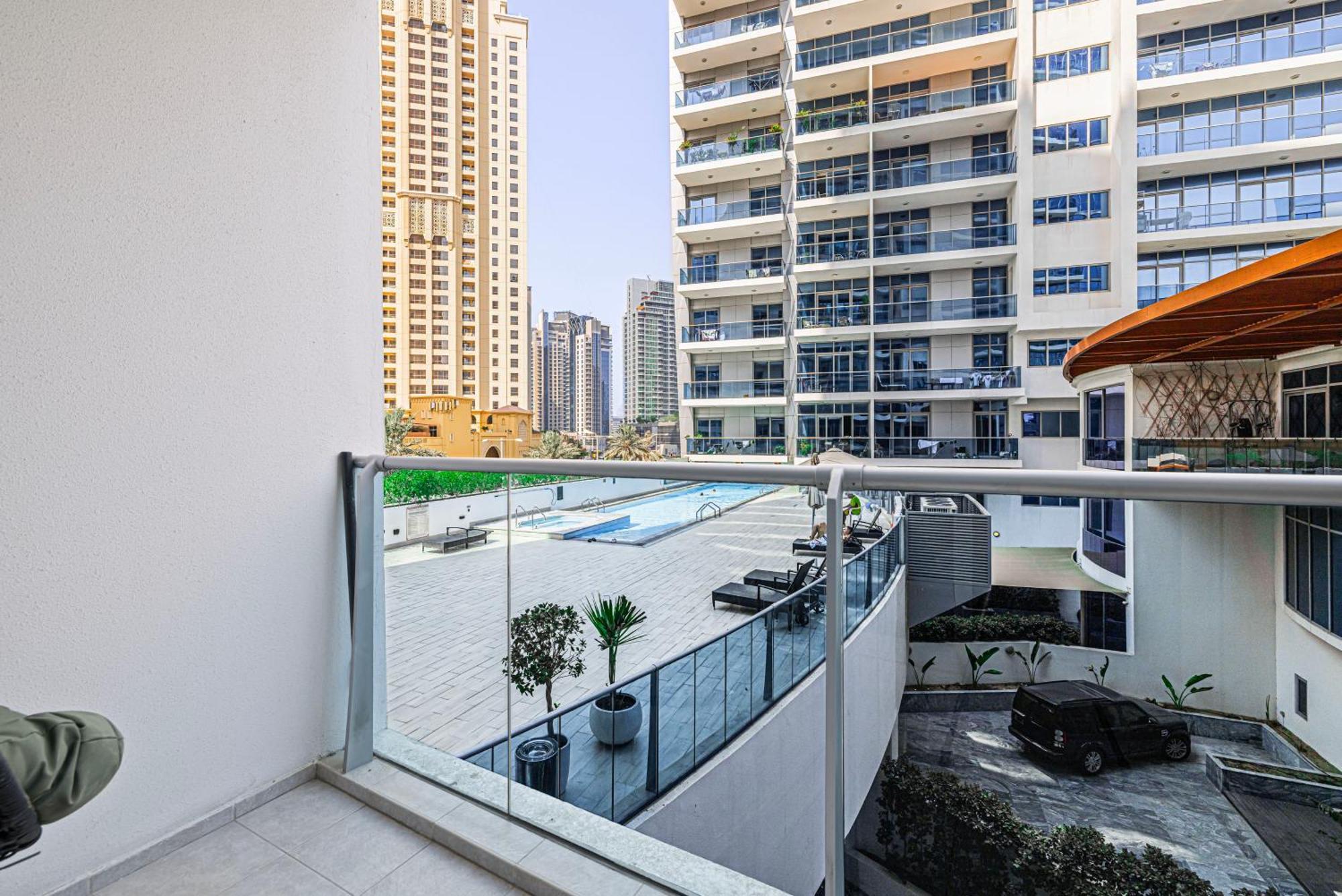 Daniels 1br At Marina With Pool View Appartement *