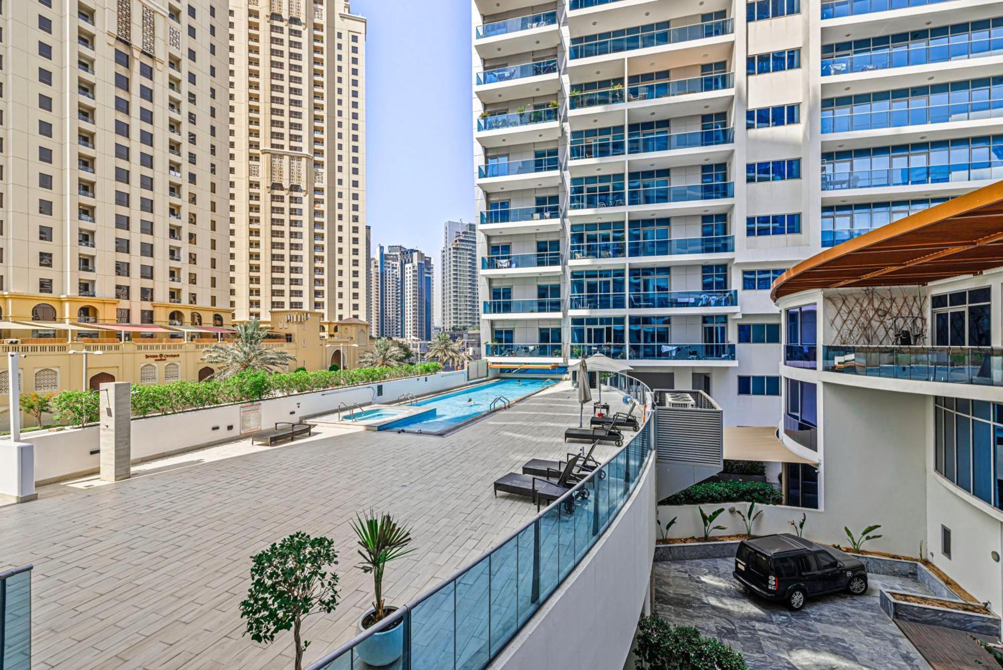 Daniels 1br At Marina With Pool View Appartement *