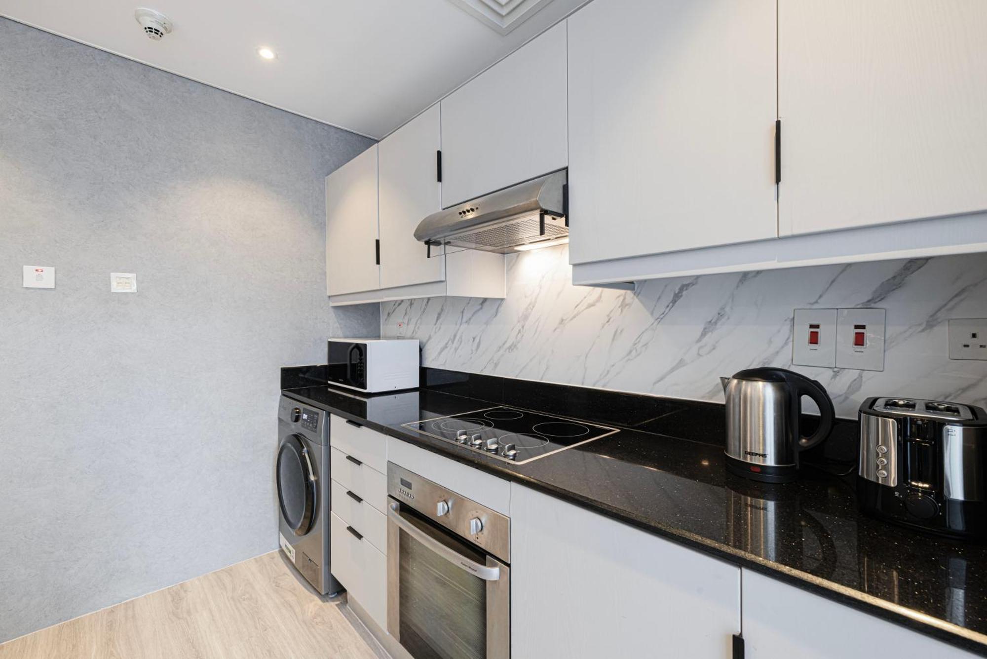 Daniels 1br At Marina With Pool View *